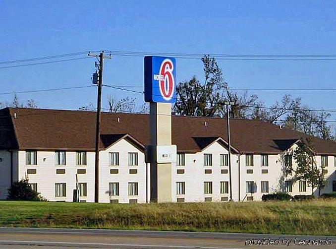 Motel 6-Metropolis, Il Bagian luar foto