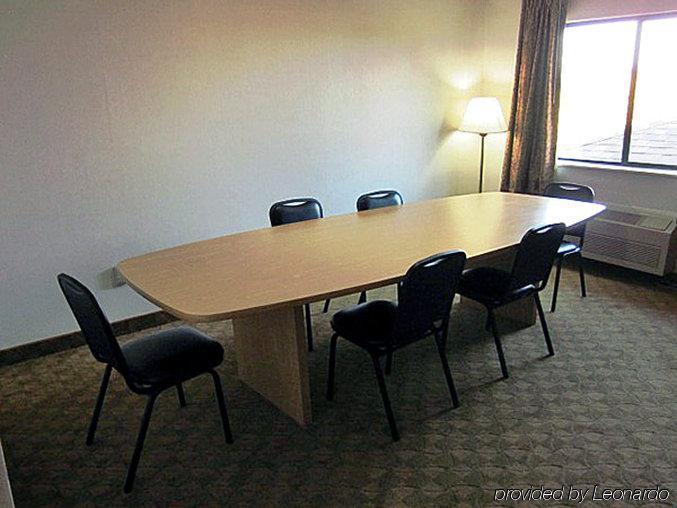 Motel 6-Metropolis, Il Bagian luar foto